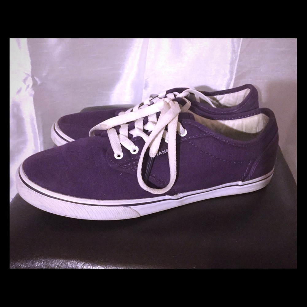 NEVER WORN❗️ Purple sneakers👟!